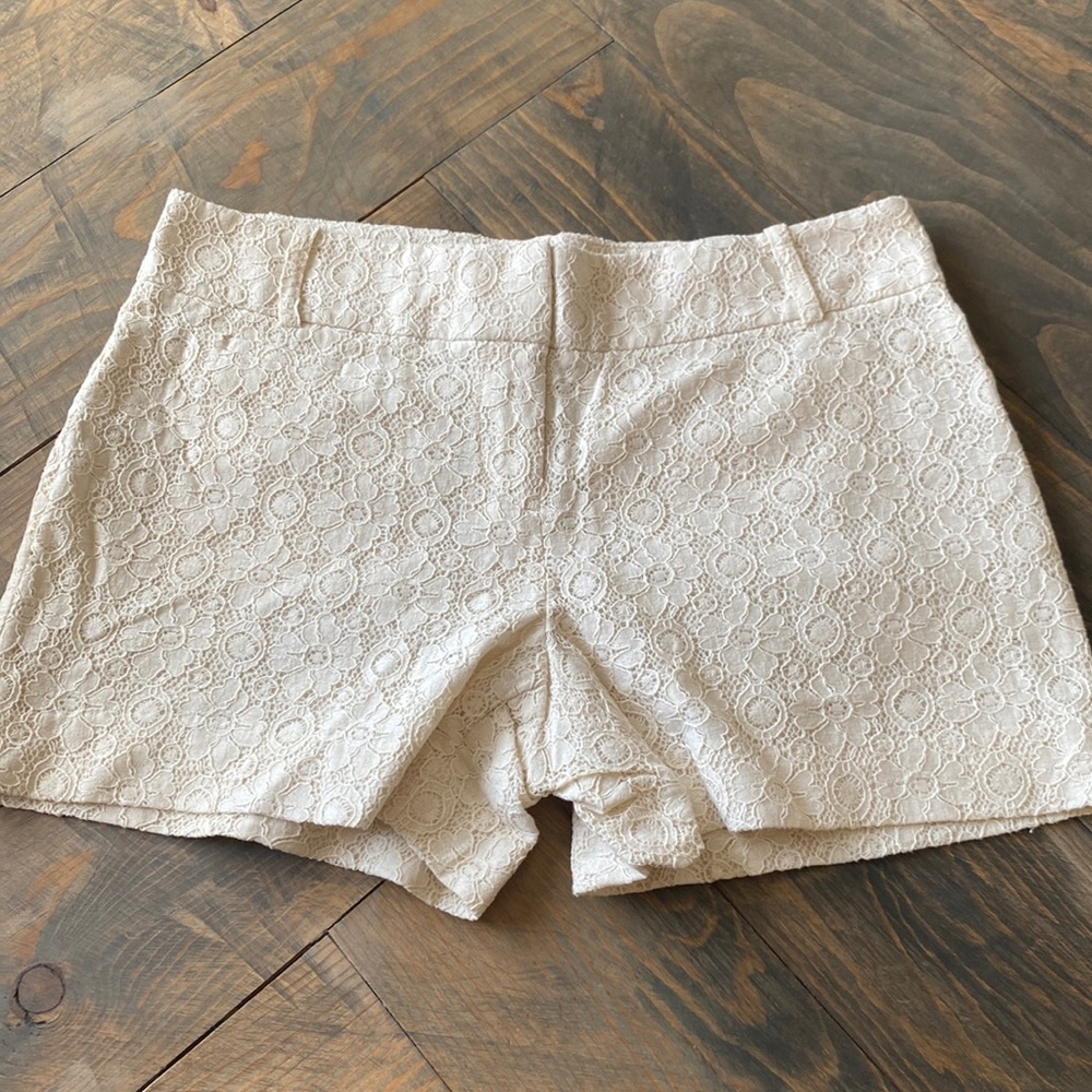 Women’s lace shorts, size 4 with 4” inseam, LOFT brand, Cream color